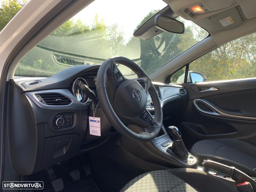 Opel Astra 1.5 D S&S - 11