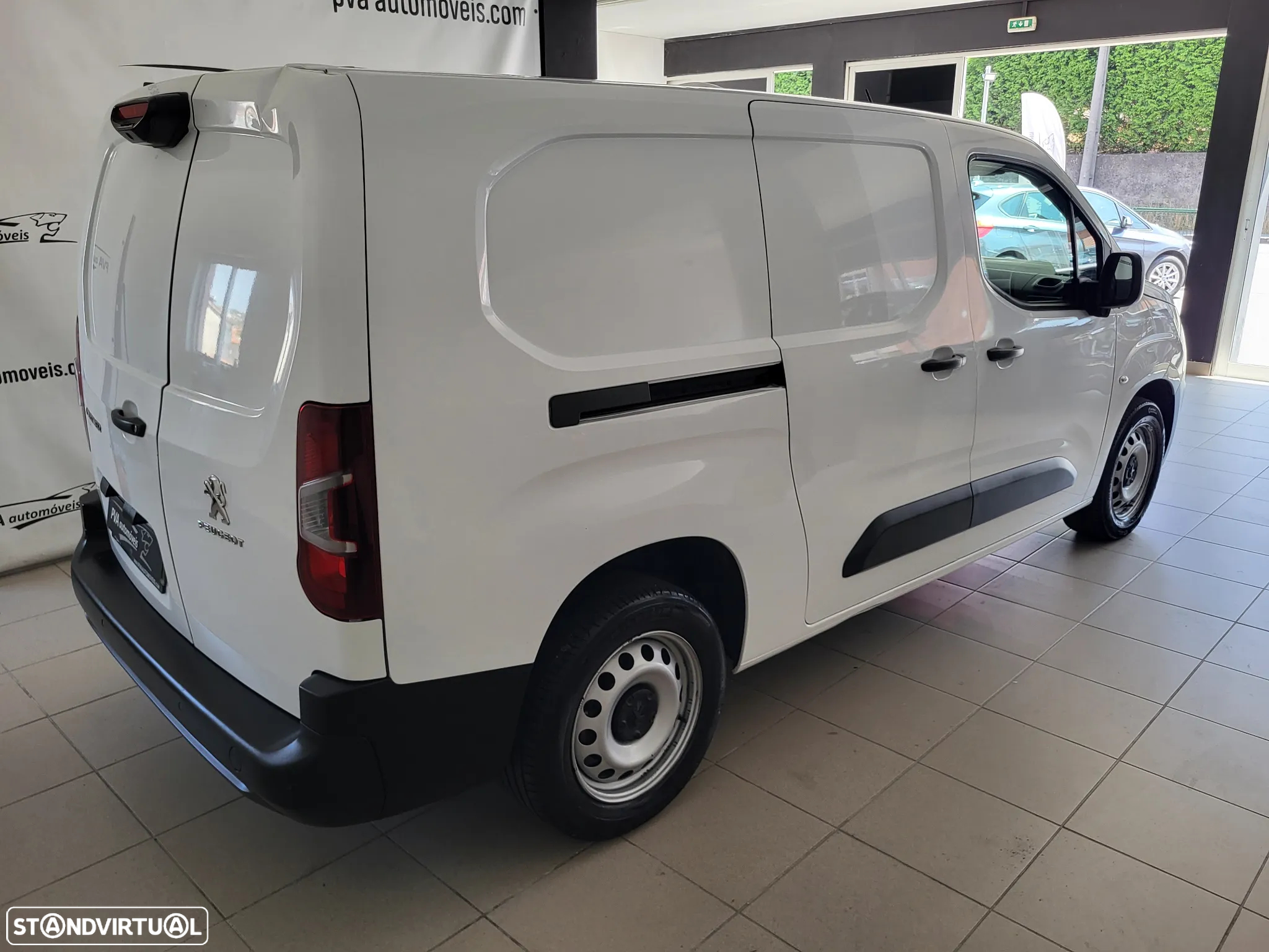 Peugeot PARTNER L2 LONGA 1.5HDi 100cv Aslphalt 3Lug. - 12