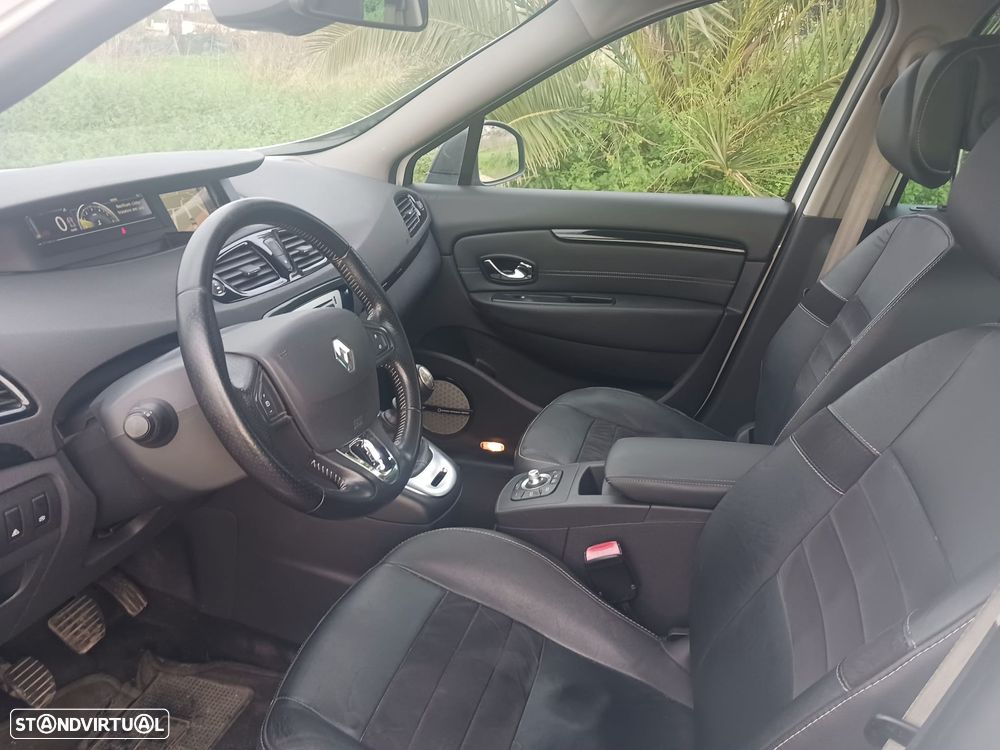 Renault Grand Scénic 1.5 dCi Bose Edition SS - 19