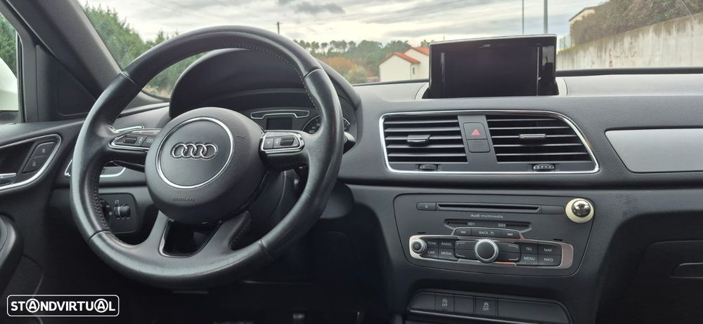Audi Q3 2.0 TDI Sport - 10