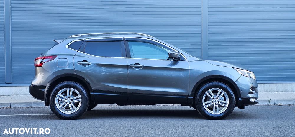Nissan Qashqai 1.6 DCI Xtronic TEKNA - 25