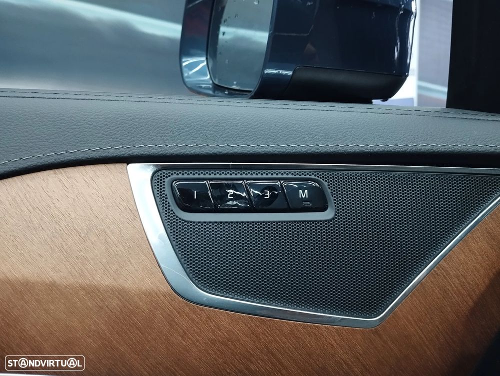 Volvo XC 90 2.0 T8 PHEV Inscription AWD - 21