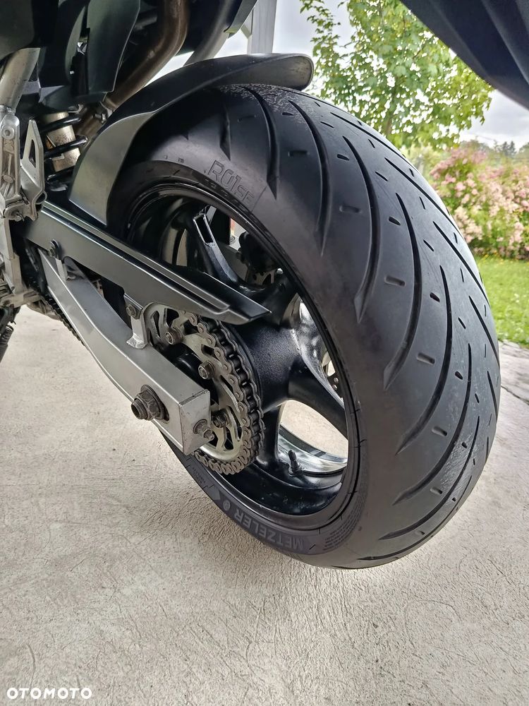 Yamaha FZ6 - 20