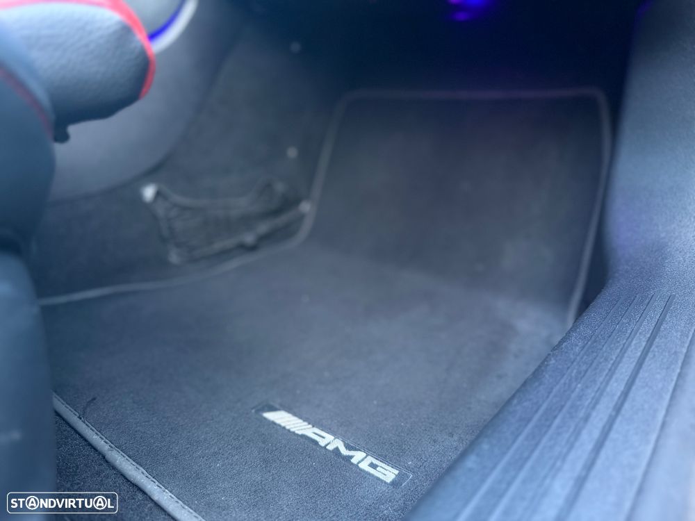 Mercedes-Benz A 45 AMG S 4Matic+ Speedshift DCT 8G - 18