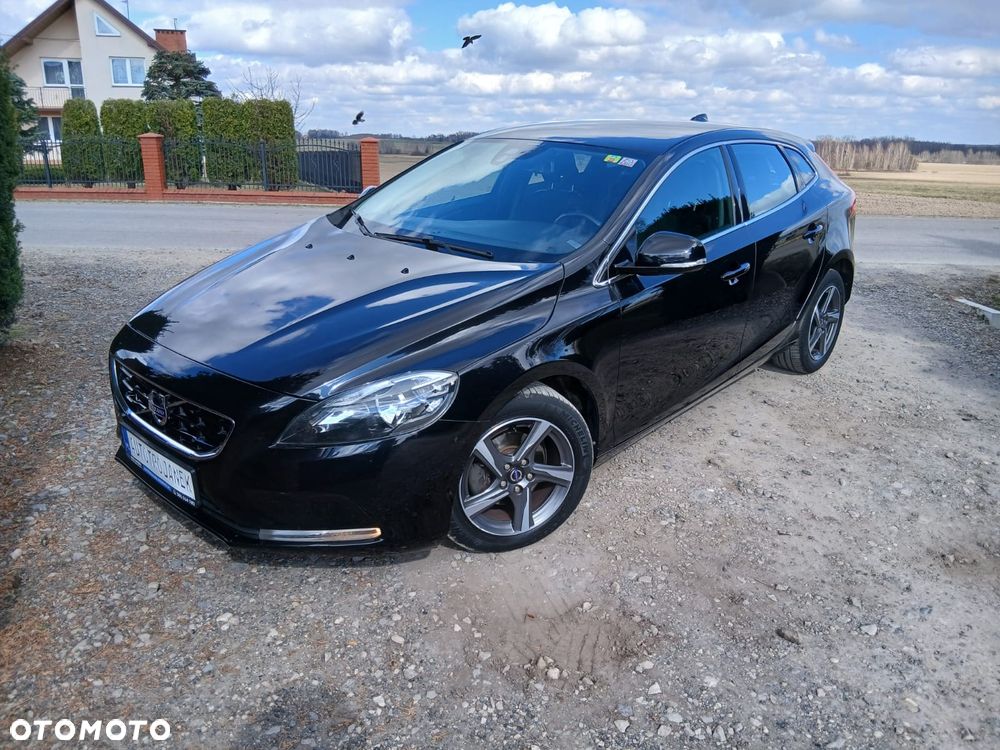 Volvo V40 D2 - 3