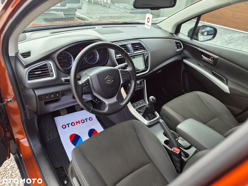 Suzuki SX4 S-Cross - 14
