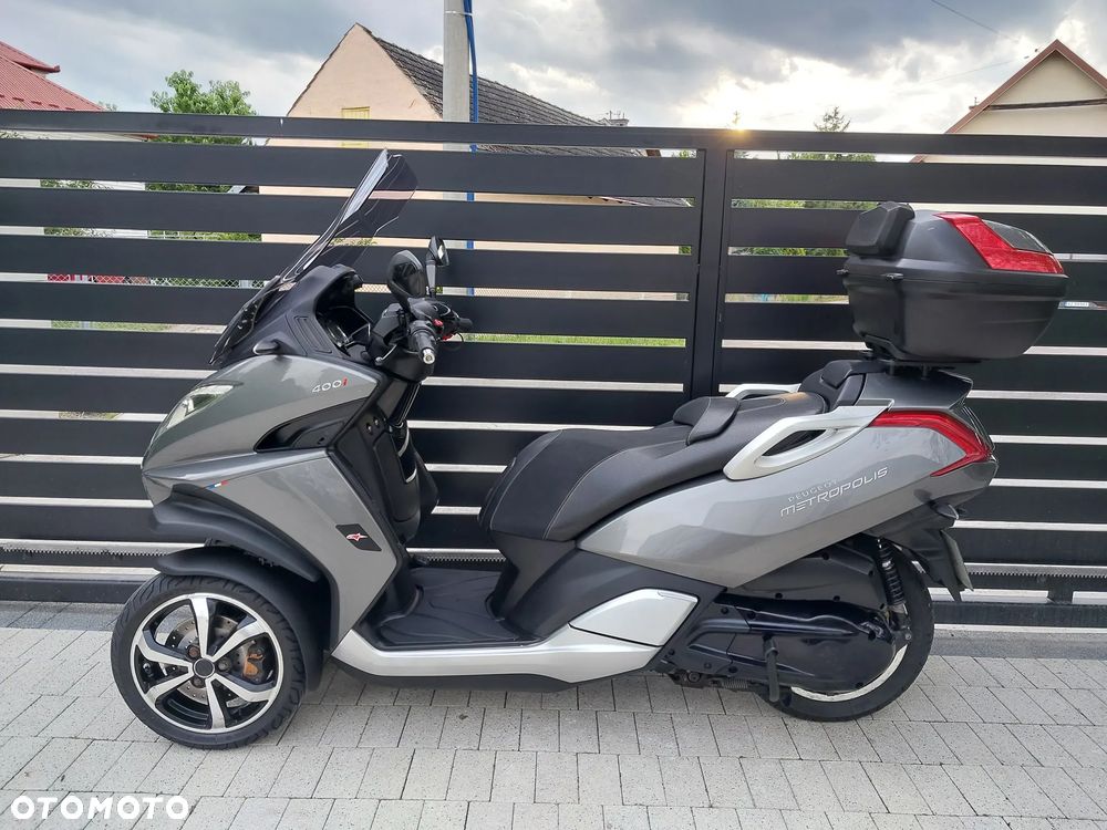 Peugeot Metropolis - 2
