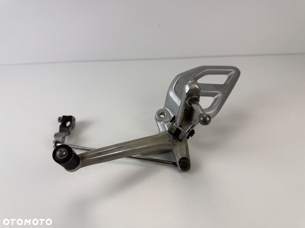 Lewy kompletny set kierowcy Yamaha MT 125 2020+ - 8