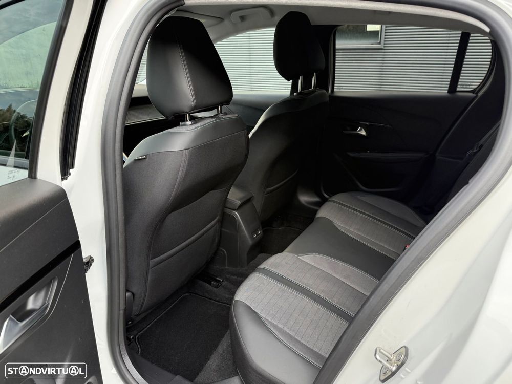 Peugeot e-208 50 kWh Active Pack - 19