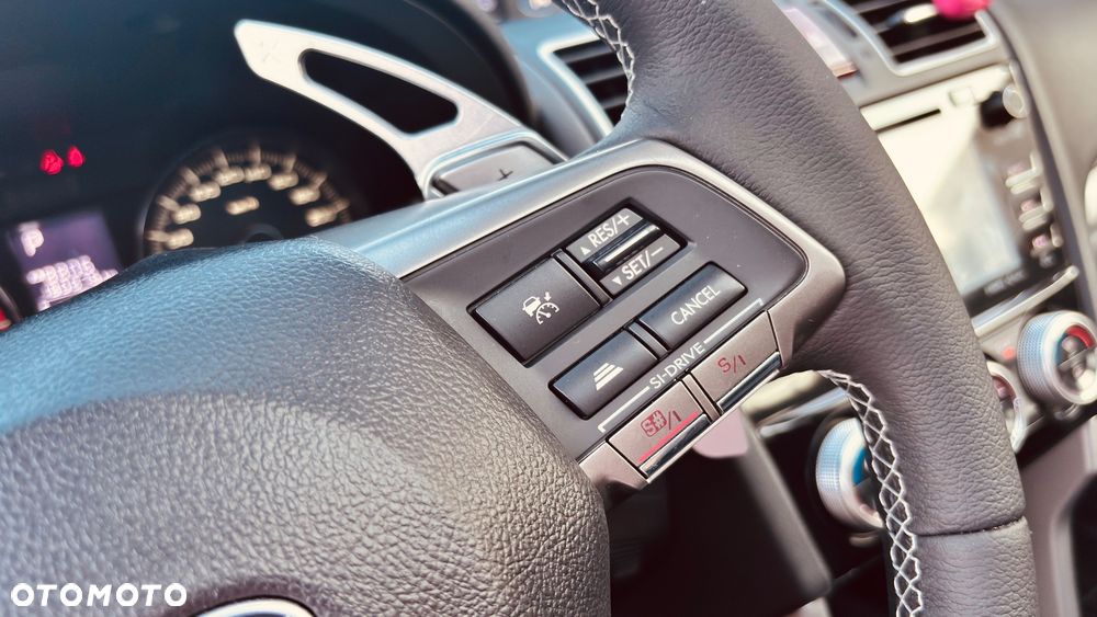 Subaru Forester 2.0 XT Platinum Lineartronic - 13