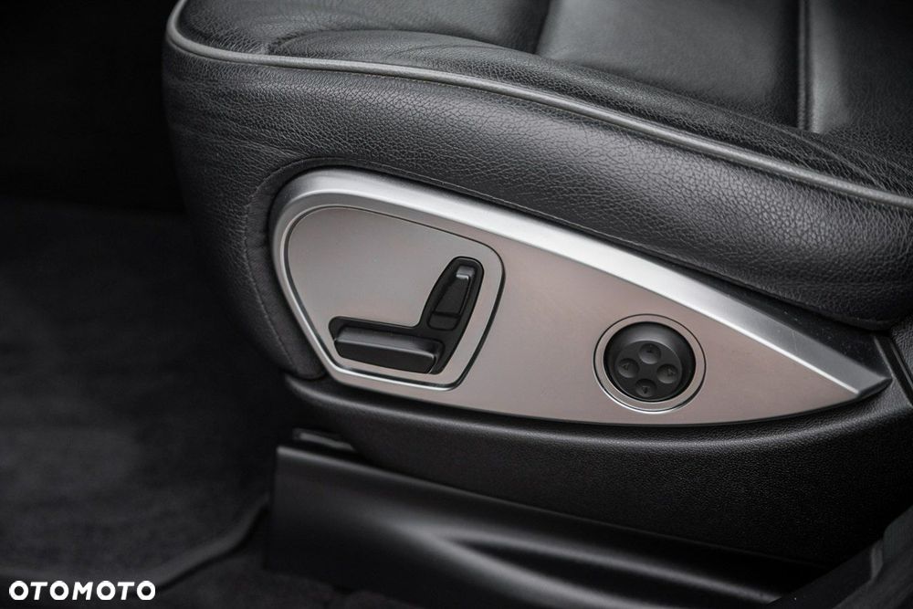 Mercedes-Benz Klasa R - 27