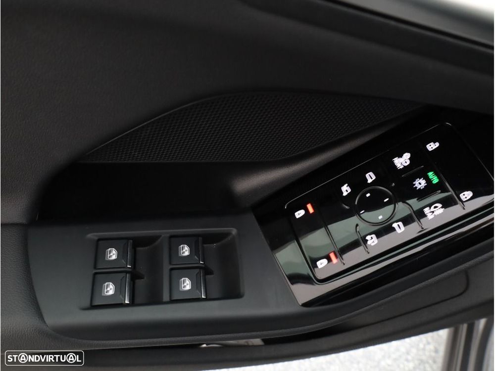 Audi A5 Avant ver-e--hybrid-quattro-se-business - 17