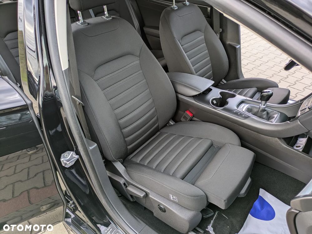 Ford Mondeo 2.0 EcoBlue Executive - 26