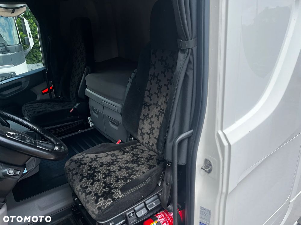Scania R450 SPROWADZONA Z FRANCJI PO KONTRAKCIE SERWISOWYM DWA ZBIORNIKI PALIWA - 17