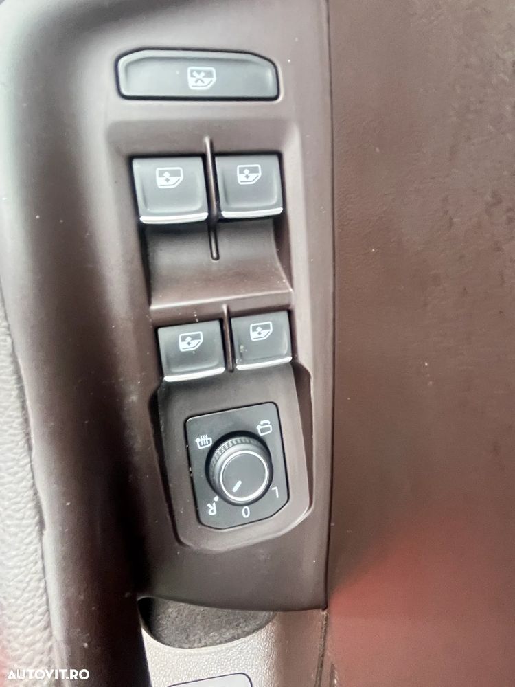 Volkswagen Passat Alltrack 2.0 TDI DSG 4Motion - 14