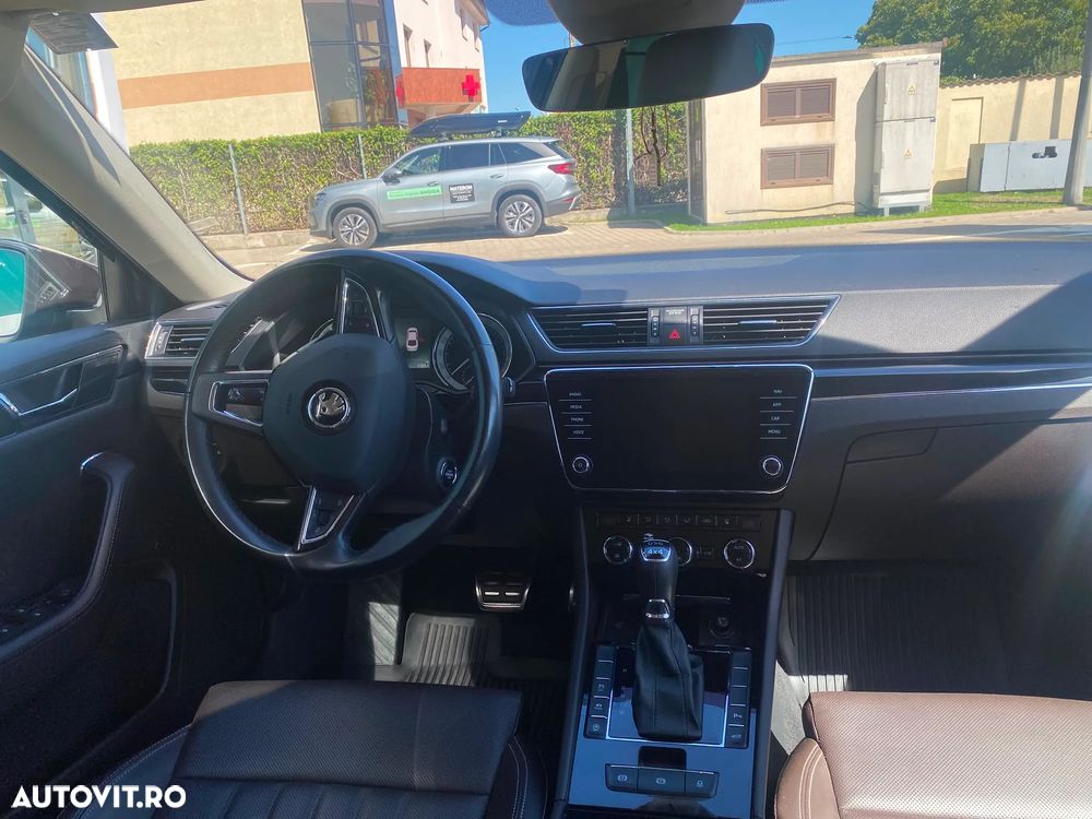 Skoda Superb 2.0 TDI DSG Laurin & Klement - 9