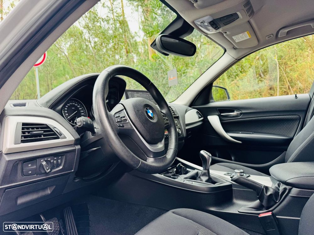 BMW 118 d Line Sport - 18