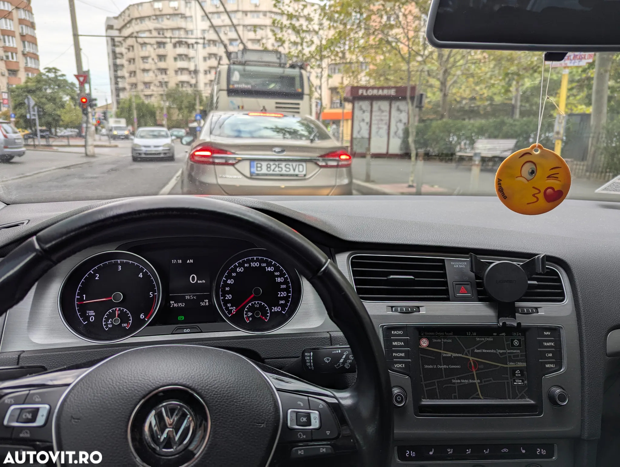 Volkswagen Golf 2.0 TDI DPF BMT Highline - 10