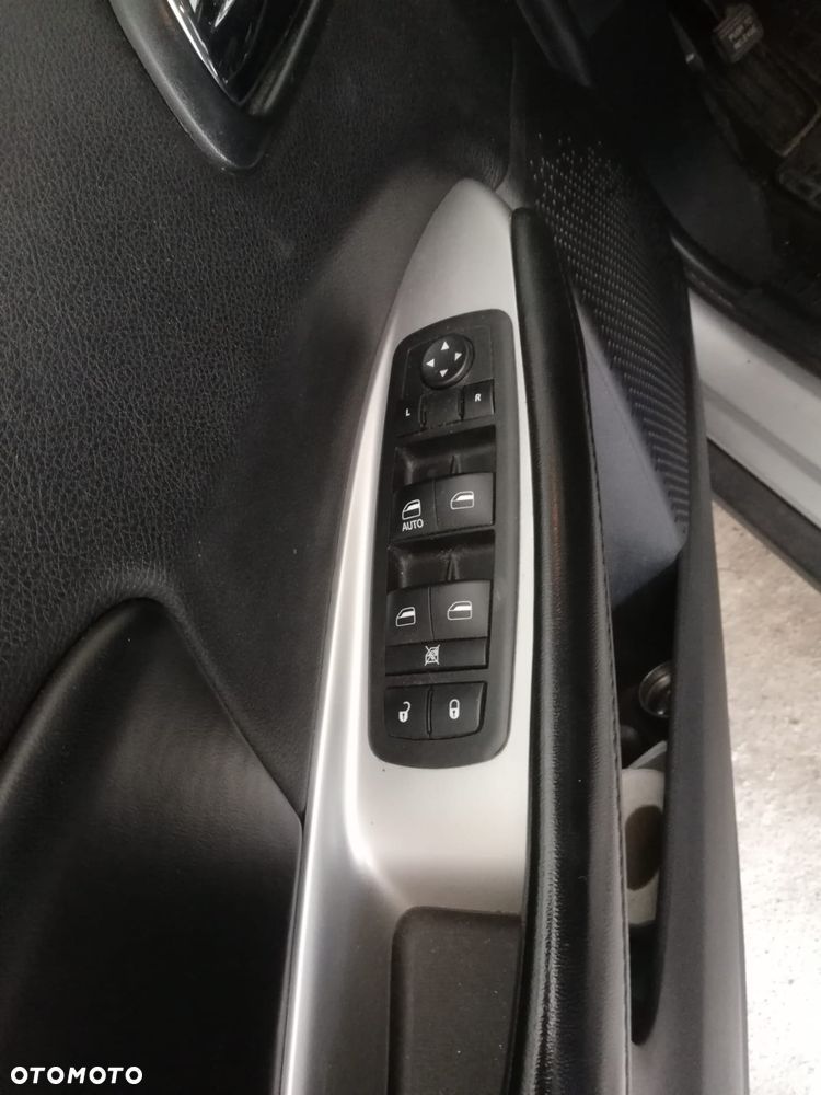 Dodge Journey - 8