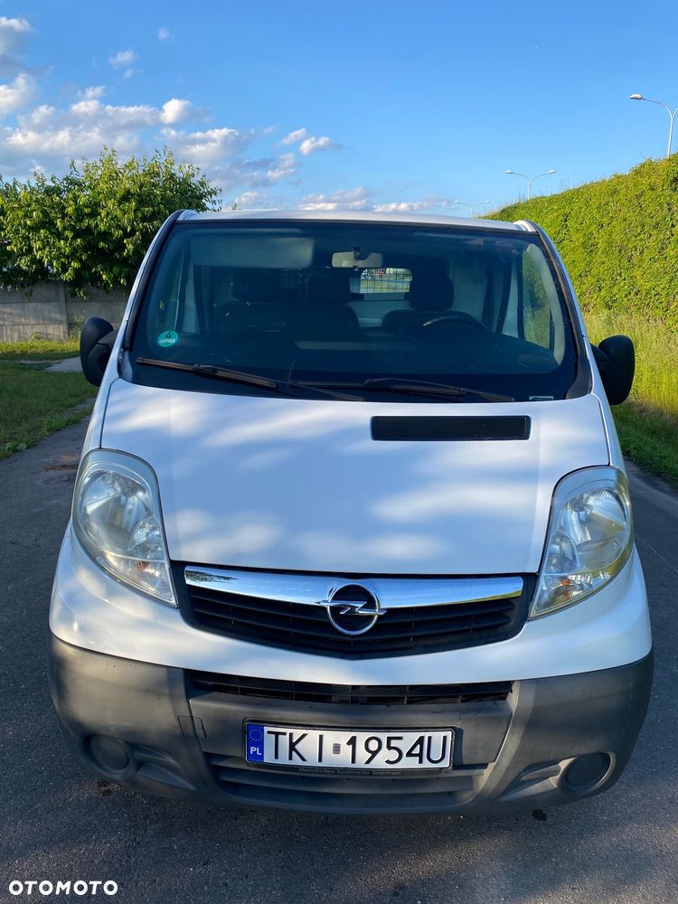 Opel Vivaro - 8