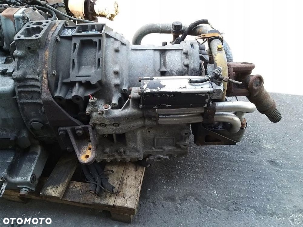 Skrzynia biegów Automatyczna  Solaris Urbino 5HP-500  ZF ECOMAT - 1