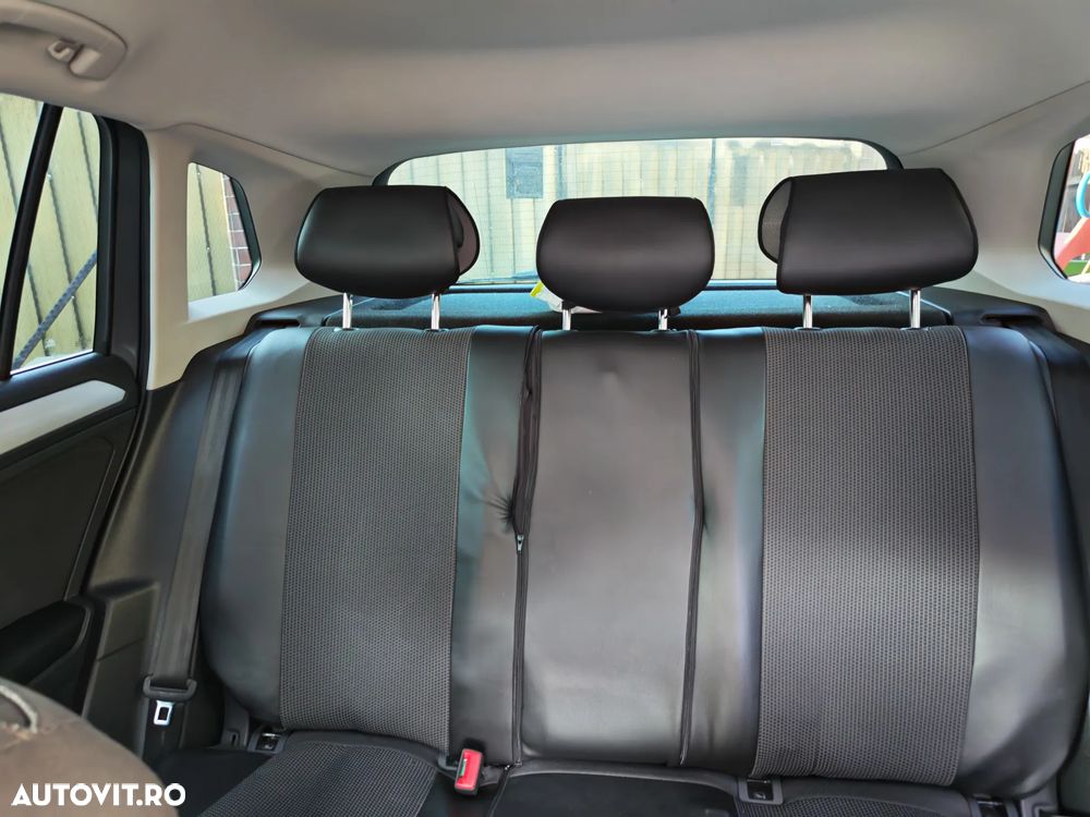 Volkswagen Tiguan 1.6 TDI SCR Comfortline - 10