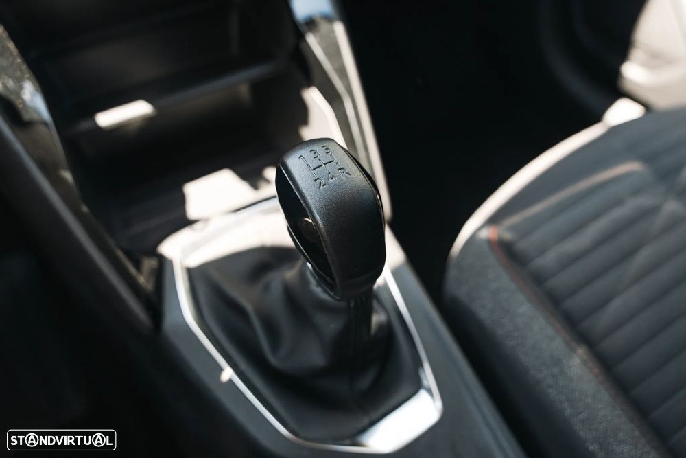 Peugeot 208 1.2 PureTech Active Pack - 32