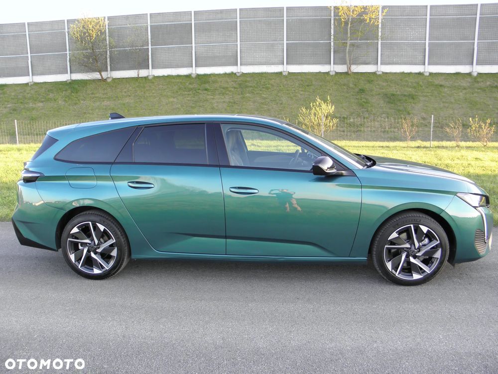 Peugeot 308 PureTech 130 Allure - 17