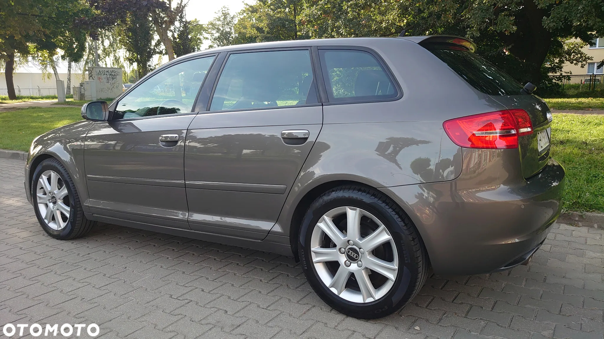 Audi A3 Sportback 2.0 TDI DPF S line Sportpaket - 5