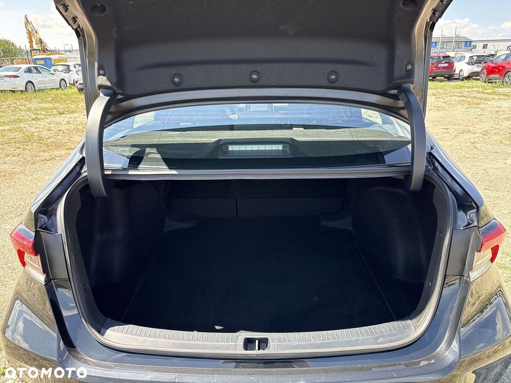 Toyota Corolla - 14