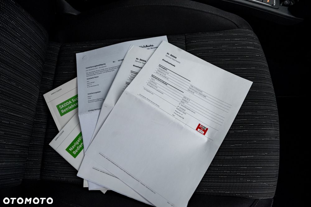 Skoda Superb 2.0 TDI Green tec 4x4 DSG Elegance - 22