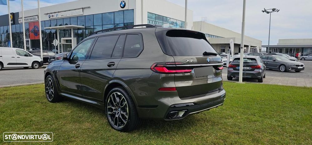 BMW X7 40 d xDrive Pack M Desportivo Pro - 4