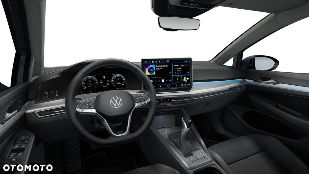 Volkswagen Golf - 8
