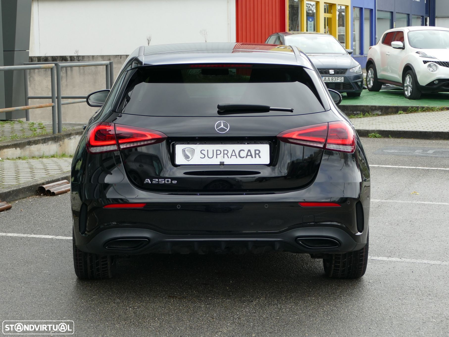 Mercedes-Benz A 250 e AMG Line - 4
