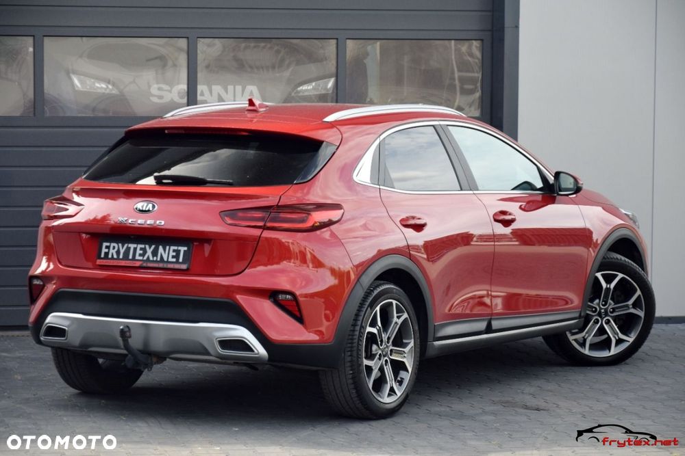 Kia XCeed - 11