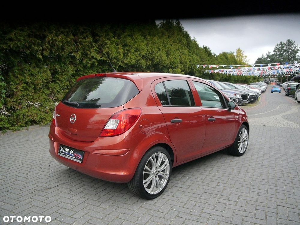 Opel Corsa 1.2 16V Color Edition - 10