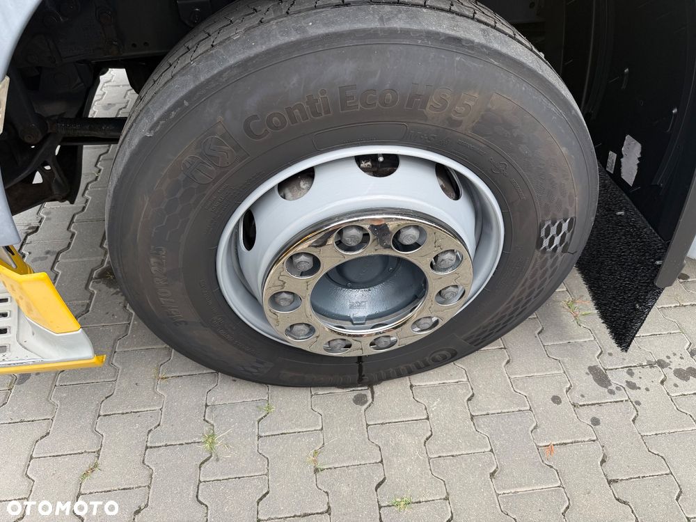 DAF 460 - 18