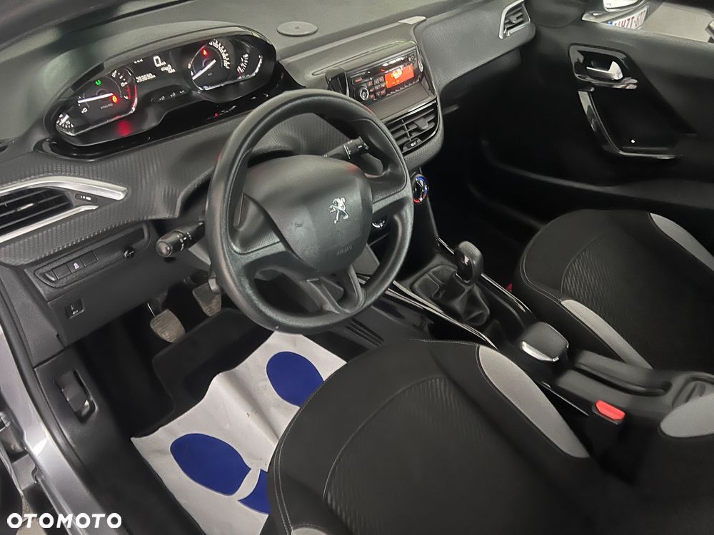 Peugeot 2008 PureTech 82 Allure - 13