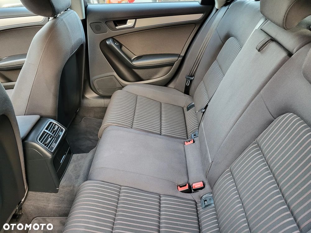 Audi A4 Avant 2.0 TFSI quattro S tronic Ambition - 27