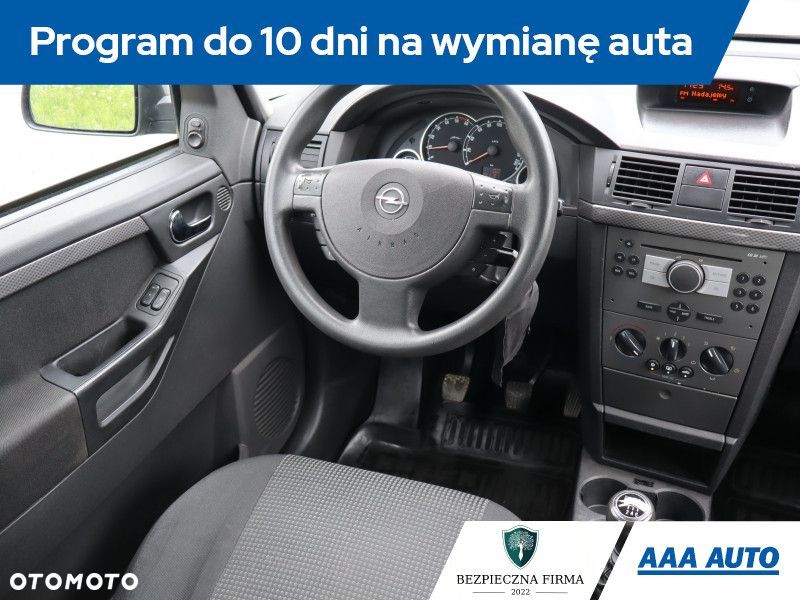 Opel Meriva - 9