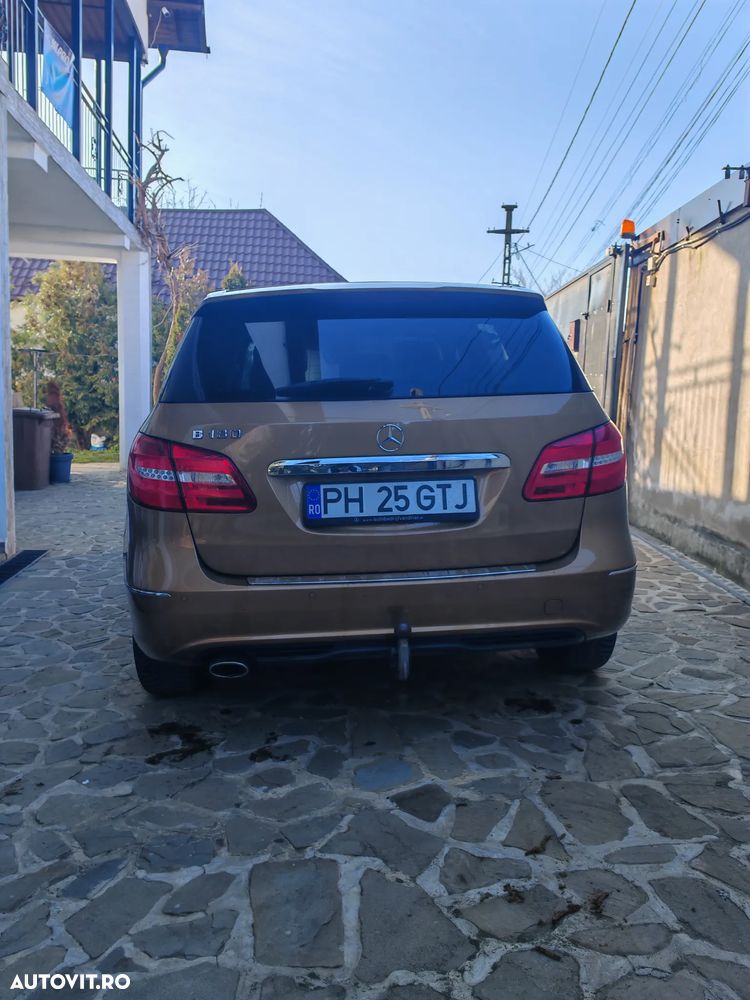 Mercedes-Benz B 180 BlueEfficiency 7G-DCT - 4