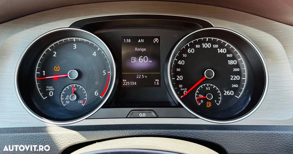 Volkswagen Golf 1.6 TDI BMT Highline - 19