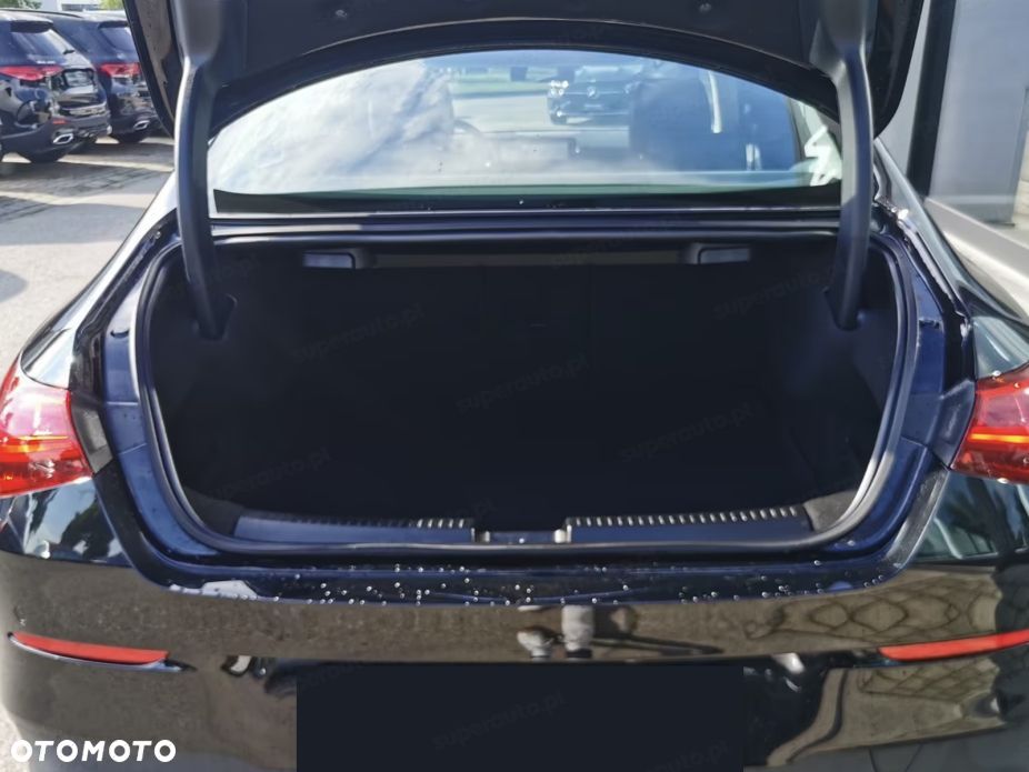 Mercedes-Benz CLA - 5