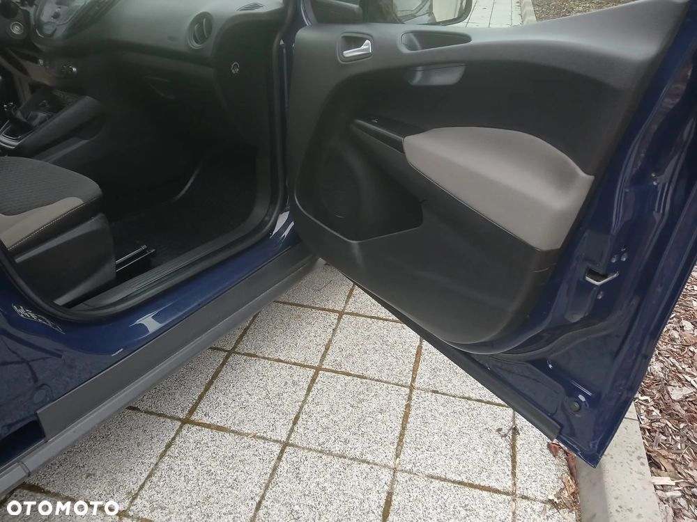 Ford Tourneo Courier - 20