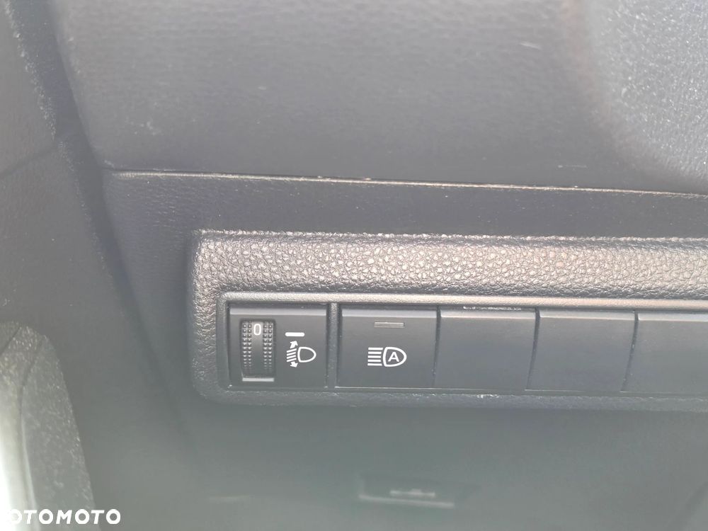 Toyota Corolla 1.5 Comfort - 30