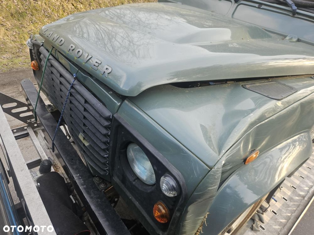 Land Rover Defender 90 Edition - 12