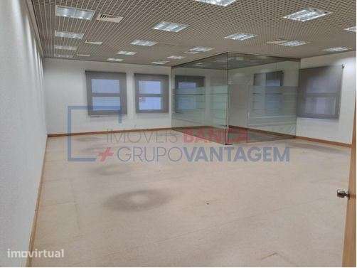 Espaço comercial no Centro da Póvoa de Varzim - Grande imagem: 4/10