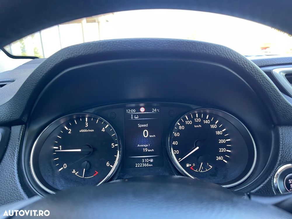 Nissan Qashqai 1.5 DCI TEKNA - 29