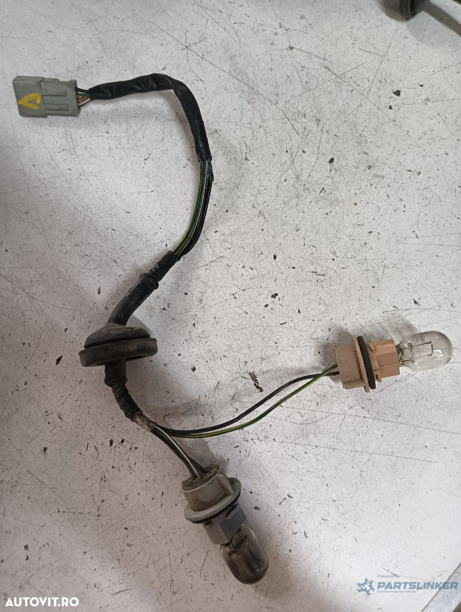 Soclu far / stop dreapta spate HONDA CIVIC VIII Hatchback (FN, FK) [ 2005 - > ] - 2