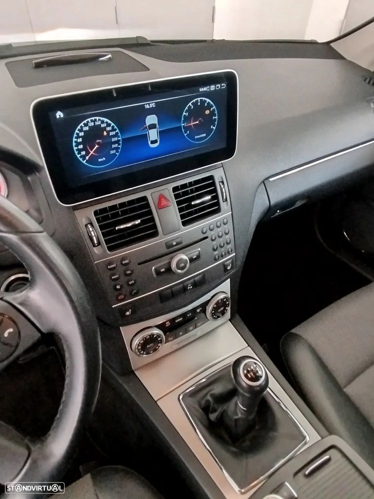 Mercedes-Benz C 220 Station CDI Avantgarde Edition - 24